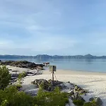 Luxury tent Idyllisk I Dome Ved Sandstrand Langenes (Vestland)