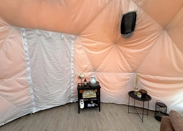 Idyllisk I Dome Ved Sandstrand Lyxtält Langenes (Vestland)