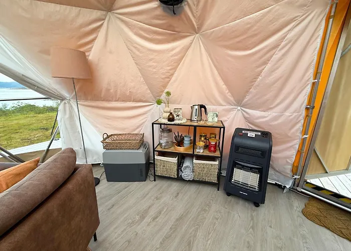 Idyllisk I Dome Ved Sandstrand Lyxtält Langenes (Vestland)